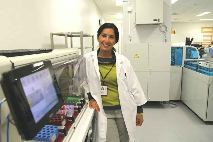 Avdelingssjef Anne-Kathrine Palacios er svært fornøyd med den positive utviklingen til senter for laboratoriemedisin.